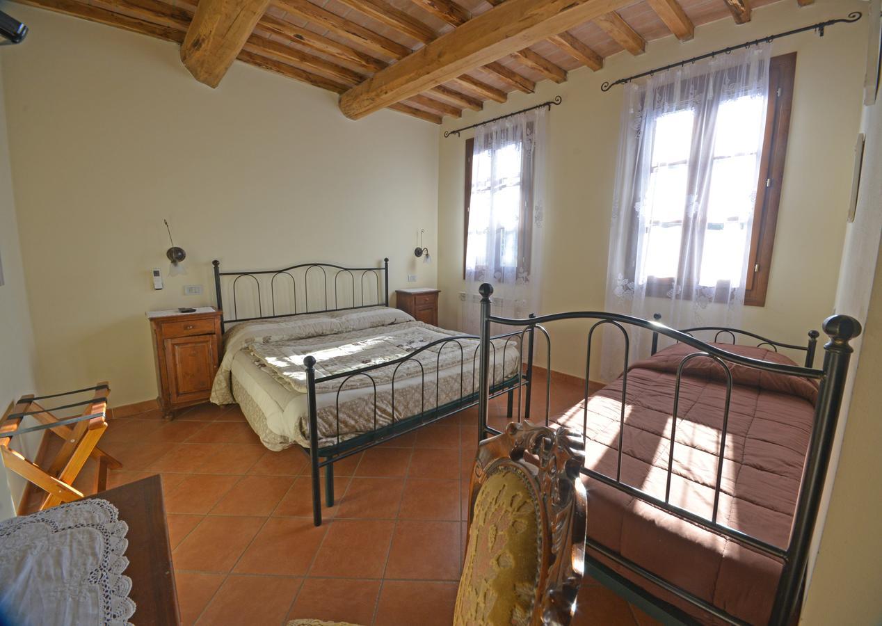 Podere Cortesi Agriturismo Molinaccio Santa Luce Exterior foto